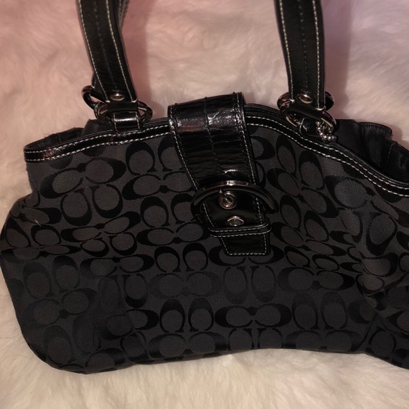 Purse - Picture 2 of 2